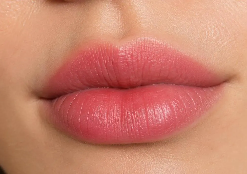Lip Liner treatment